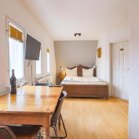 Im Einhornhaus Apartment *