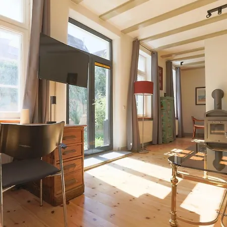 Apartment Im Einhornhaus Lubeck